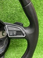 Audi / Q7 / Руль