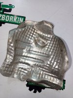 Porsche / Cayenne / теплозащитный экран