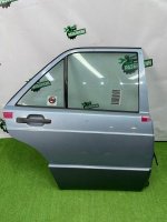 Mercedes-Benz / 190e / Дверь боковая