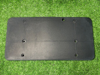 Mercedes-Benz / 190e / Панель номерного знака