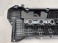 BMW / ALPINA B10 / Клапанная крышка