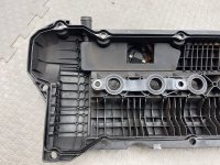 BMW / ALPINA B10 / Клапанная крышка