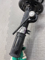 Ford / EXPLORER / Стойка подвески