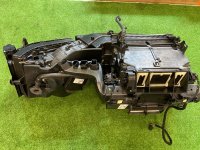 Audi / Q8 / Печка салона