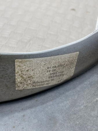 BMW / M6 / Крыло