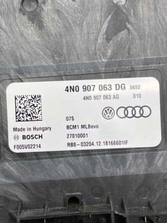 Audi / A7 / Блок комфорта
