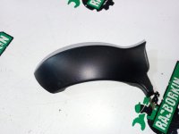 Audi / A6 / Накладка петли багажника