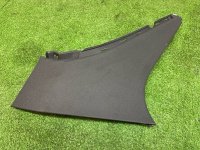 Audi / Q8 / Накладка стойки