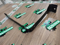 BMW / 5-Series / Крепление аккумулятора