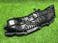 Audi / A6 / Коллектор впускной