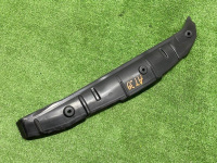 Audi / A7 / Пыльник крыла