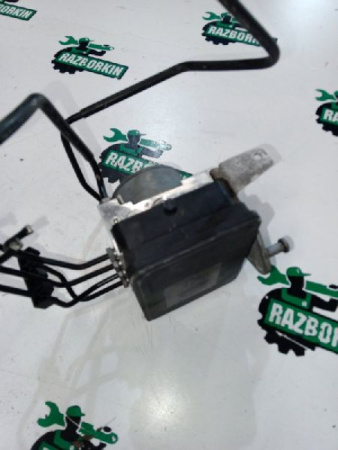 Mercedes-Benz / GLC 250d 4-matic / Блок ABS