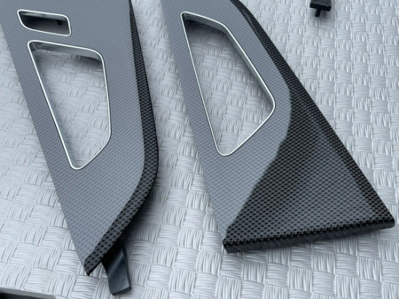 Audi / SQ8 / Декоративная накладка Carbon