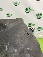 Volkswagen / Touareg / Подкрылок Volkswagen / Touareg / Подкрылок