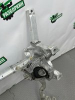 Audi / Q8 / Подрамник