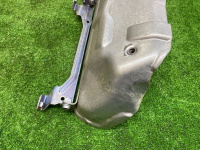 Volkswagen / Touareg / теплозащитный экран