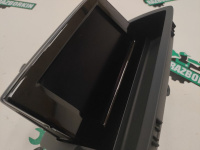 Audi / Q3 / Монитор