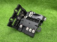 BMW / 7-Series / Распределитель тока