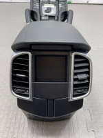 Porsche / Cayenne / Консоль центральная