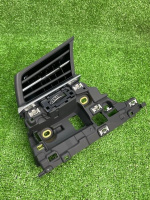 Audi / Q8 / Дефлектор обдува салона