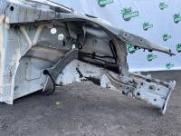 Audi / A6 / Лонжерон