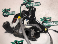 Mercedes-Benz / GLC 250d 4-matic / Замок боковой двери