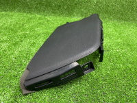 Audi / Q8 / Накладка стойки