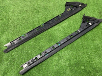 Ford / EXPLORER / Кронштейн молдинга