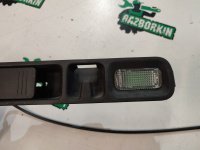 Audi / A6 / Ручка складывания сиденья