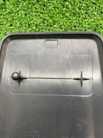 Audi / Q7 / Декоративная крышка двигателя