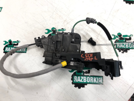 Mercedes-Benz / GLC 250d 4-matic / Замок боковой двери