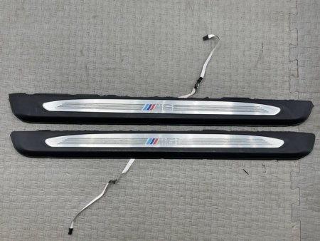 BMW / M6 / Накладка порога