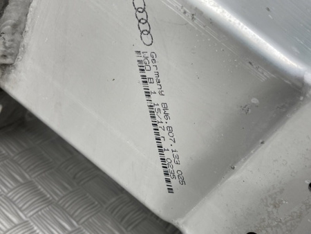 Audi / S5 / Усилитель бампера