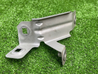 Porsche / Cayenne / Кронштейн крыла