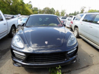 Porsche / Cayenne / Стекло двери