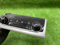 BMW / 7-Series / Блок климата