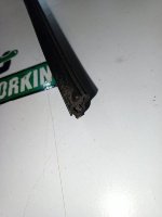 Audi / A5 / Уплотнитель молдинга крыши