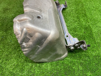 Volkswagen / Touareg / теплозащитный экран