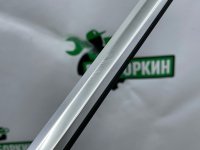 Audi / Q8 / Молдинг стекла