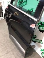 Volkswagen / Tiguan / Дверь боковая