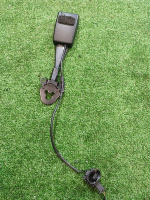 Audi / Q7 / Замок ремня безопасности