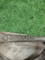 Audi / A6 / Кулак поворотный