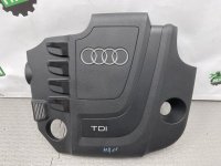 Audi / A6 / Декоративная крышка двигателя