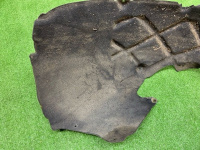 Volkswagen / Touareg / Подкрылок