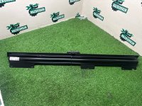 Audi / Q7 / Солнце защитная шторка заднего стекла