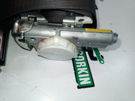 Ford / EXPLORER / Ремни безопасности