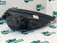 Porsche / Cayenne / Фара ксеноновая