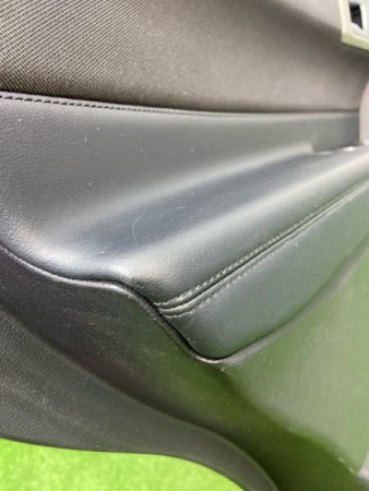 Ford / EXPLORER / Обшивка двери