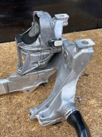 Audi / SQ8 / Подрамник