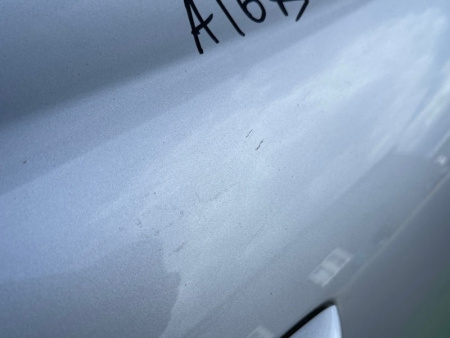 Volkswagen / Touareg / Дверь боковая